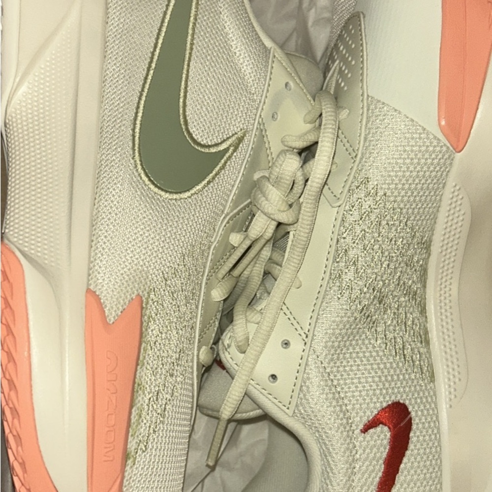 Nike Women's Cream and Coral Sneakers